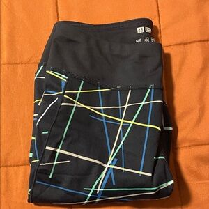 Uniqlo Black Leggings with Multicolor Stripes